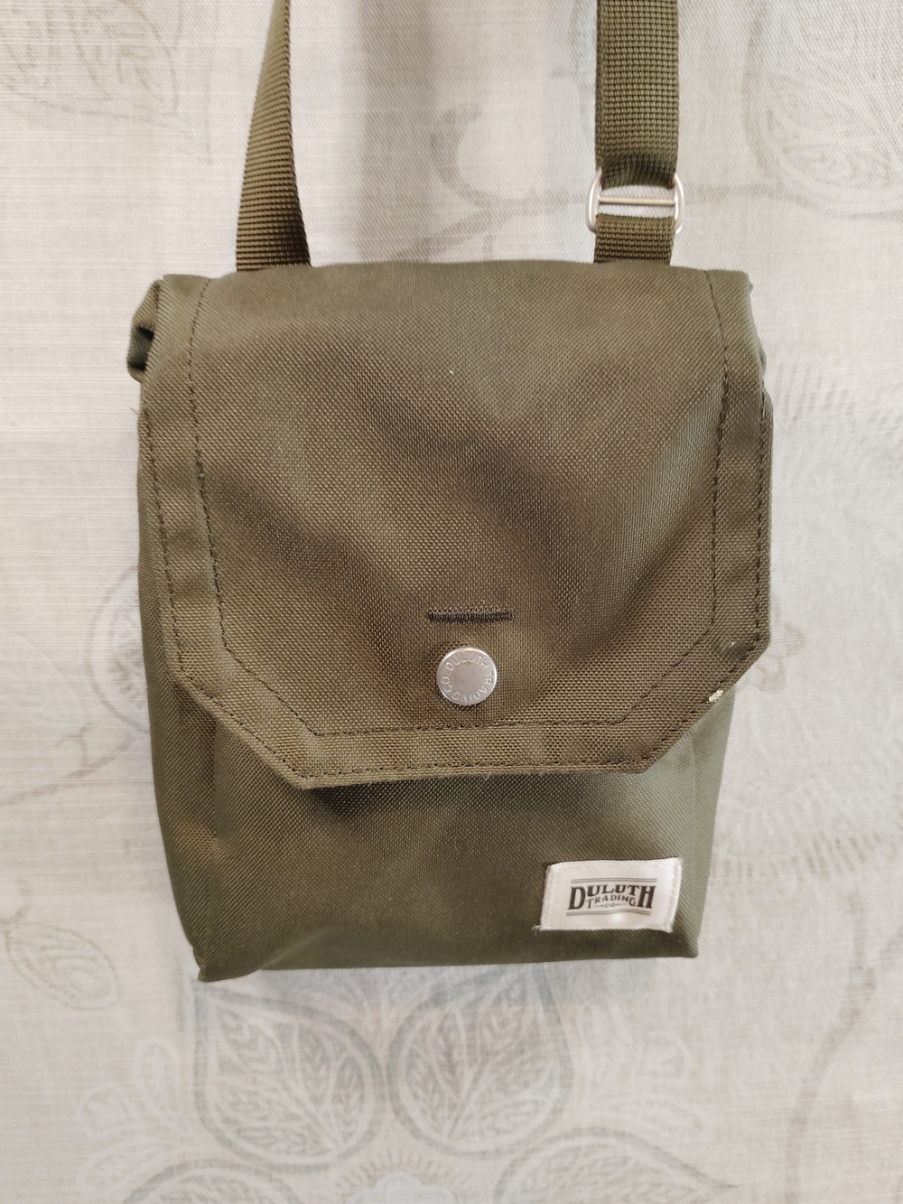 Duluth Trading Co Olive Green Crossbody/Messenger Utility Bag